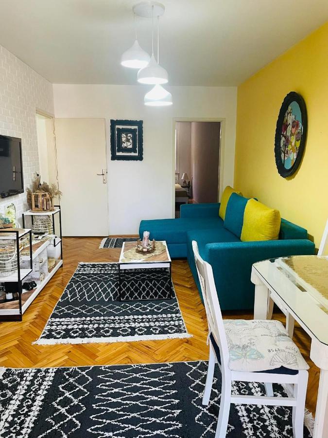 Skopje Cozy Apartment Екстериор снимка