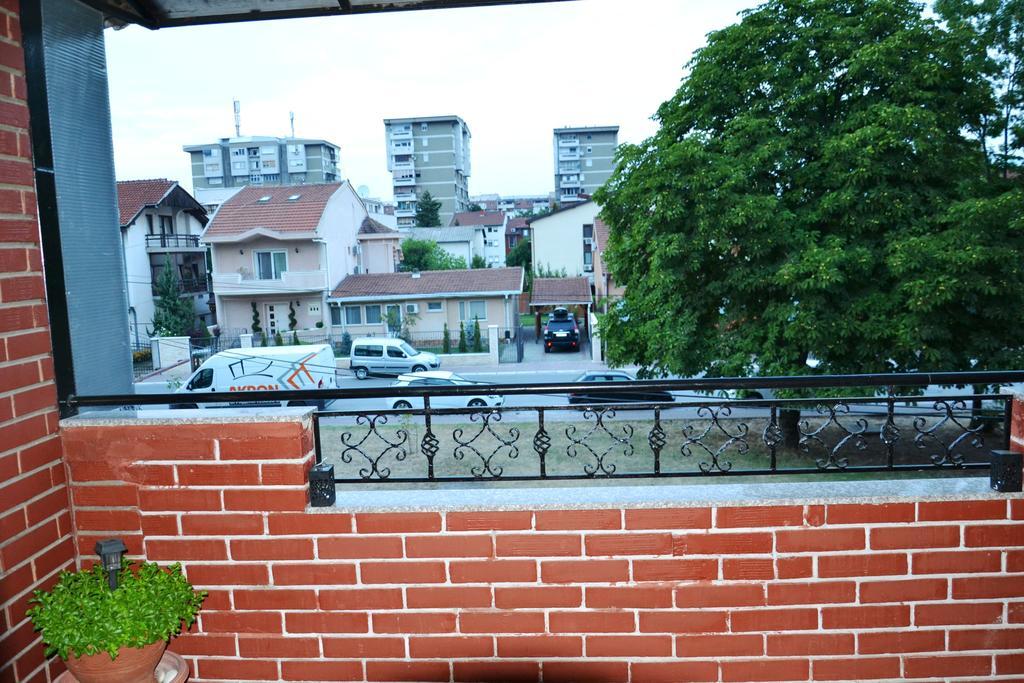 Skopje Cozy Apartment Стая снимка